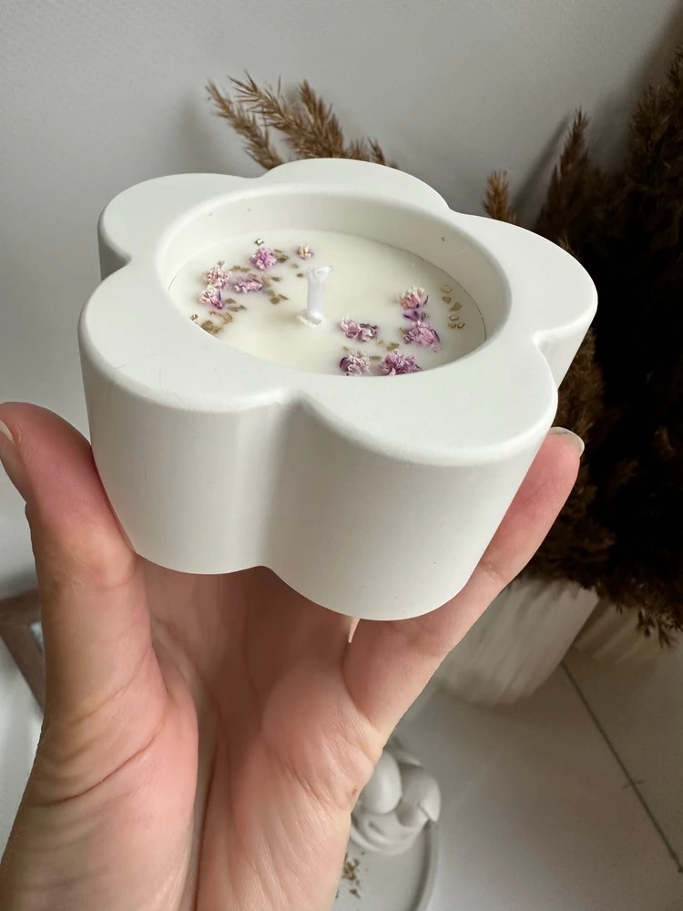 Ceramic Candle Vessel - 3D Plum Blossom shaped Cylindrical Pen