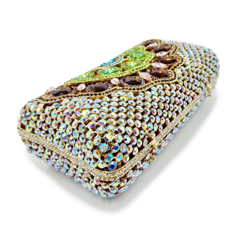 Stylish Flower Pattern With La - Interior Design With Ai recension och pris