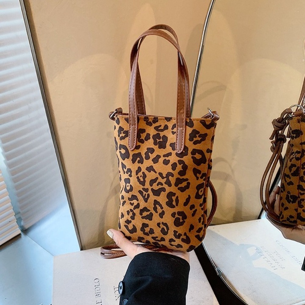 Retro PU Leopard Print Shoulde - Interior Design Korean Style recension och pris