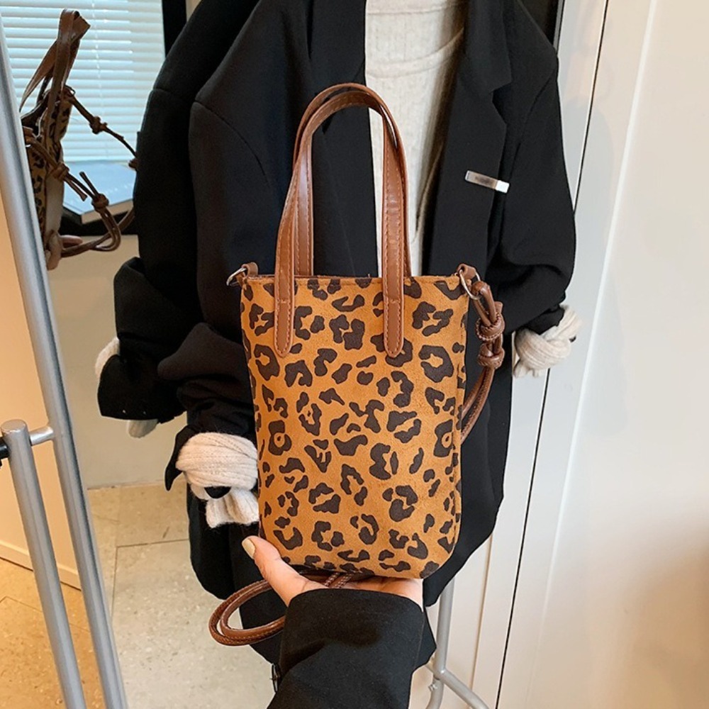 Retro PU Leopard Print Shoulde - Interior Design Korean Style recension och pris